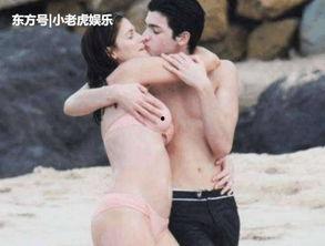 明星与儿子海滩接吻,明星与儿子温馨互动引热议